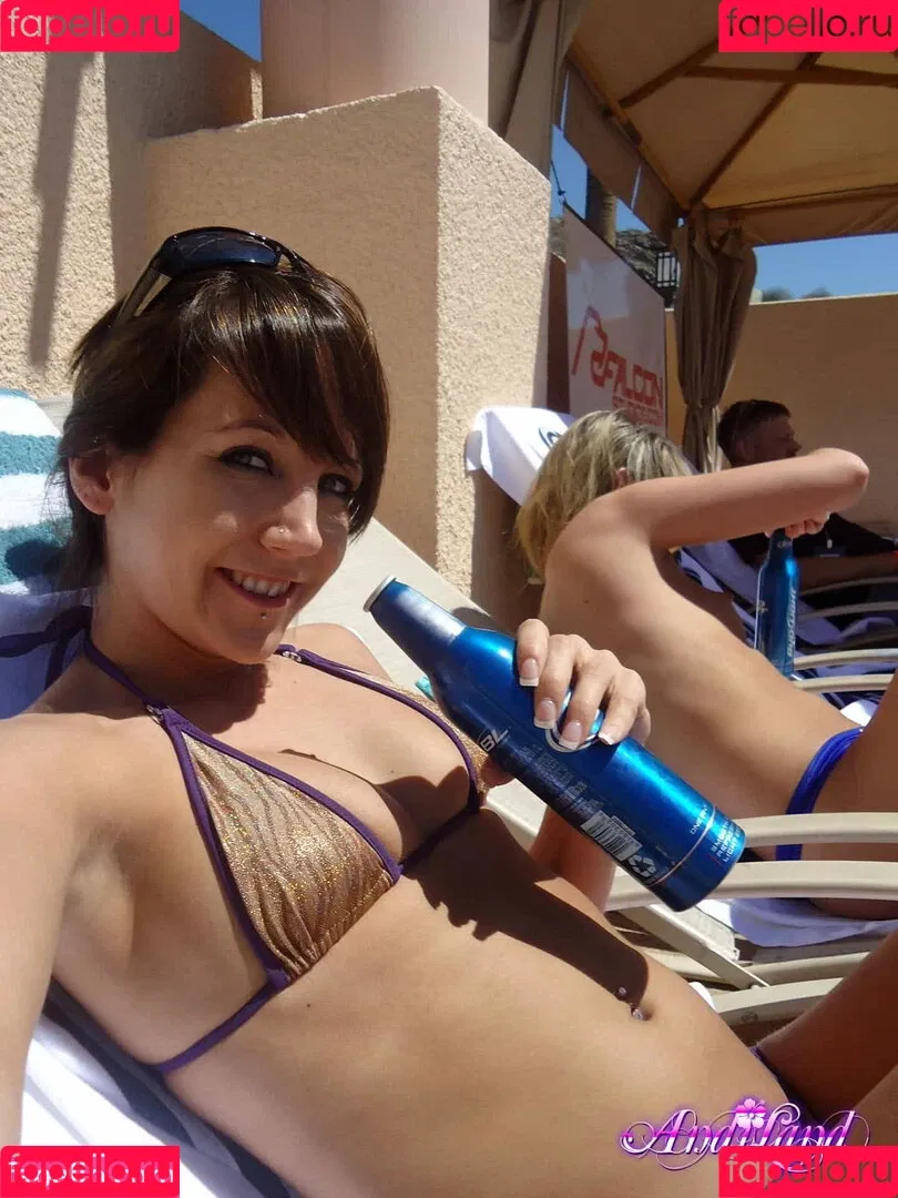 Andi Land / andiland / land8576 / therealandiland Onlyfans Photo Gallery 