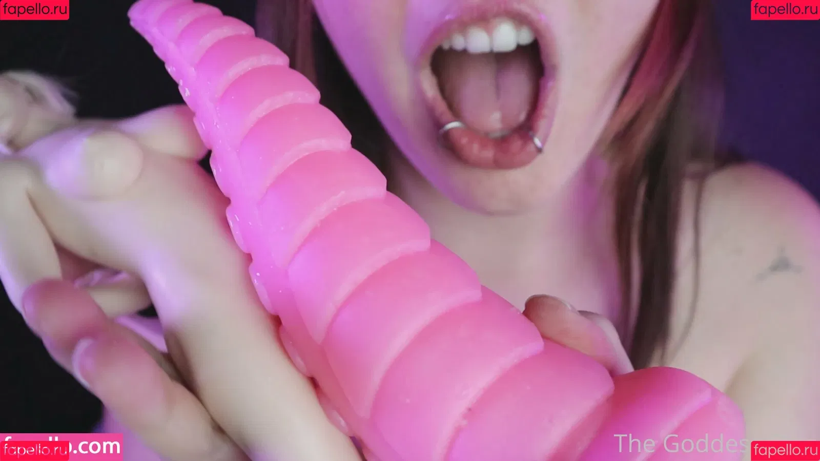 the-goddess-clue / theg0dd3ssclue Onlyfans Photo Gallery 