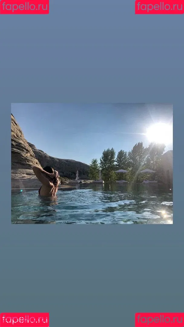 Shantel VanSanten / therealshantel Onlyfans Photo Gallery 