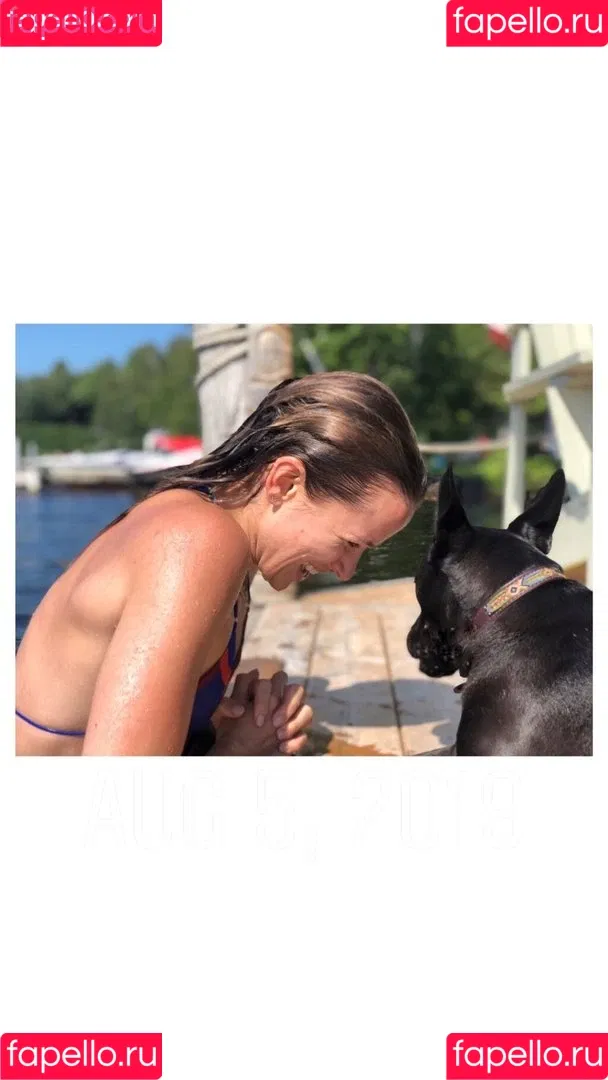 Shantel VanSanten / therealshantel Onlyfans Photo Gallery 