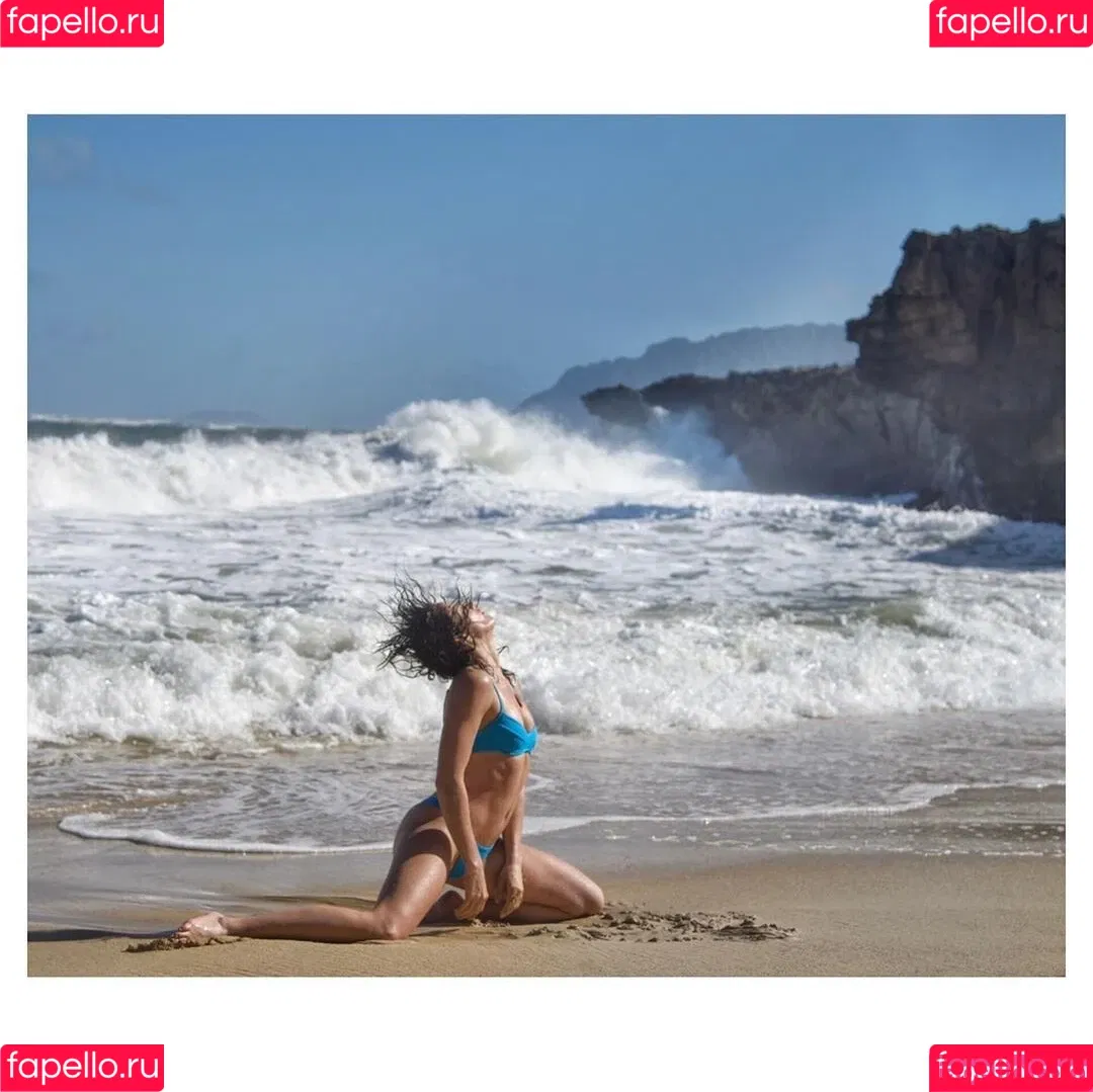 Shantel VanSanten / therealshantel Onlyfans Photo Gallery 