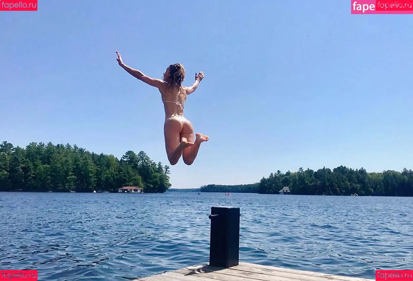 Shantel VanSanten / therealshantel Onlyfans Photo Gallery 