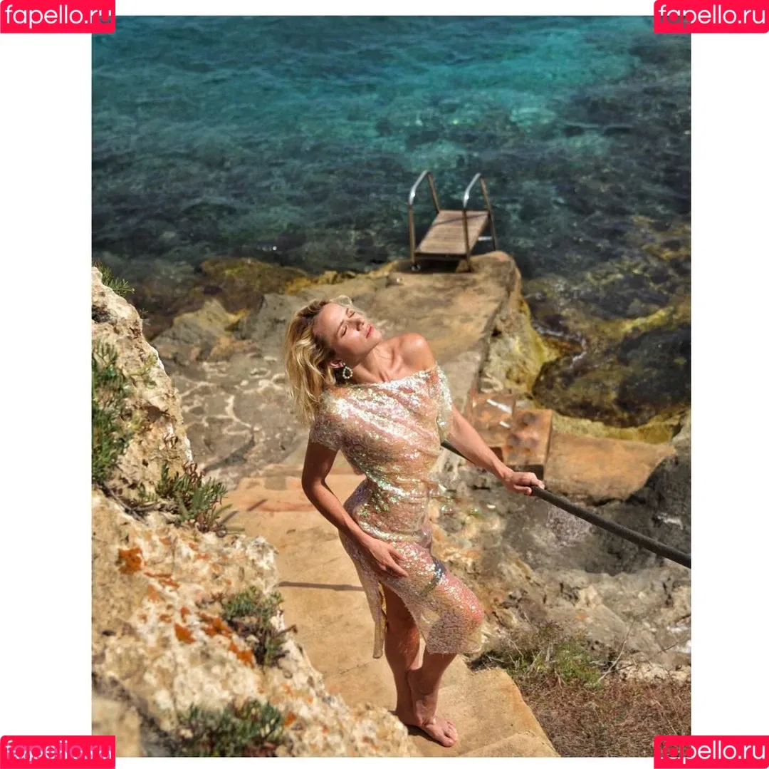 Shantel VanSanten / therealshantel Onlyfans Photo Gallery 