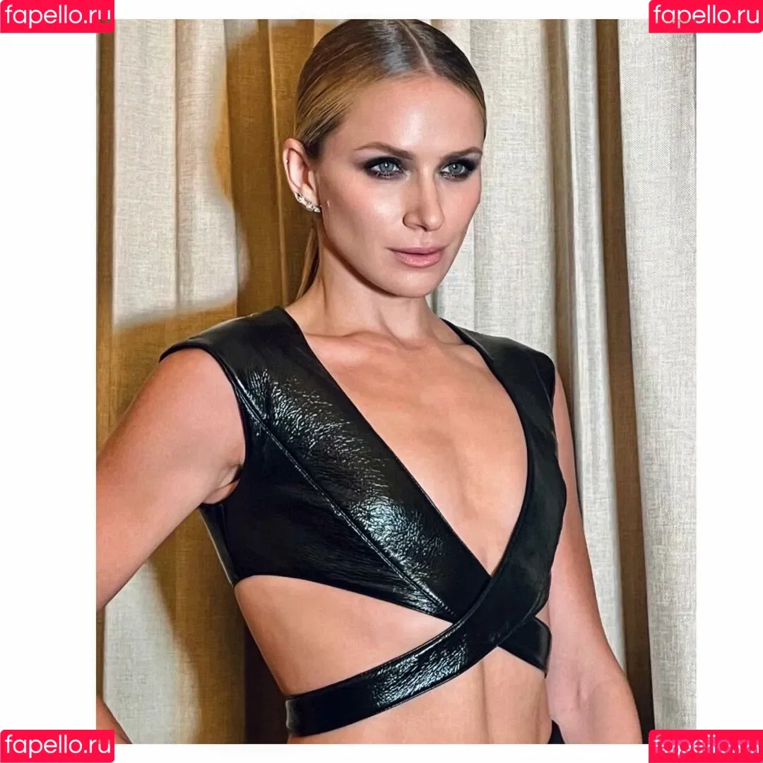 Shantel VanSanten / therealshantel Onlyfans Photo Gallery 