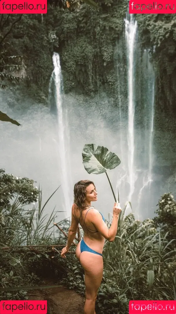 Shantel VanSanten / therealshantel Onlyfans Photo Gallery 
