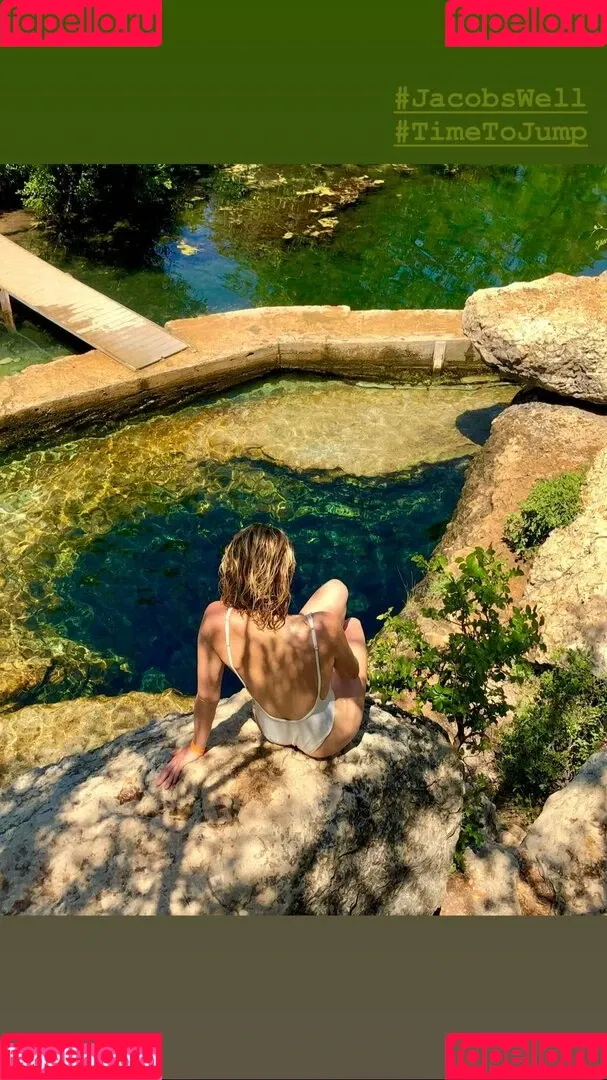 Shantel VanSanten / therealshantel Onlyfans Photo Gallery 