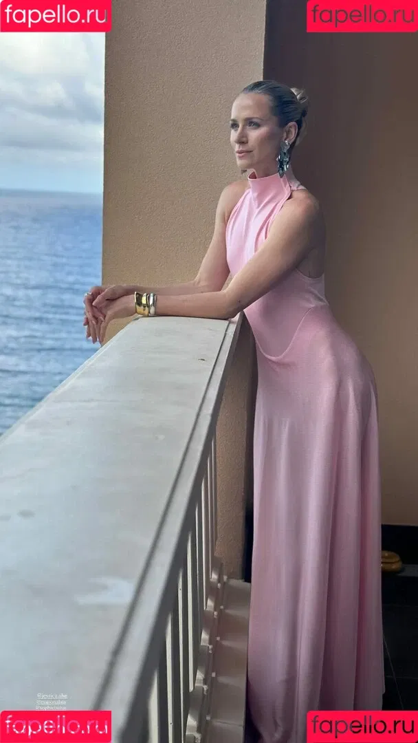 Shantel VanSanten / therealshantel Onlyfans Photo Gallery 