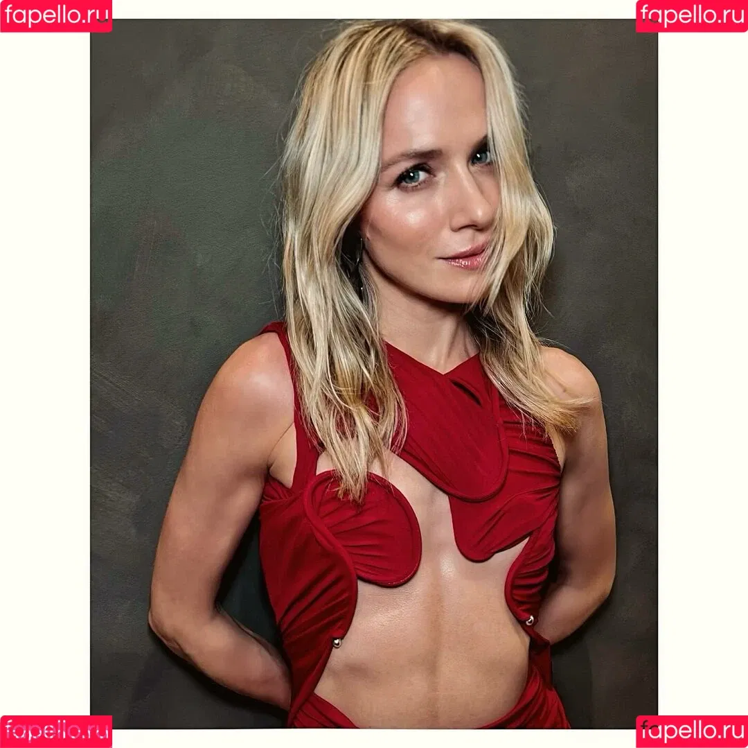 Shantel VanSanten / therealshantel Onlyfans Photo Gallery 