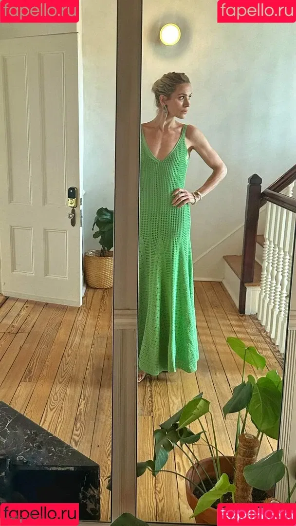 Shantel VanSanten / therealshantel Onlyfans Photo Gallery 