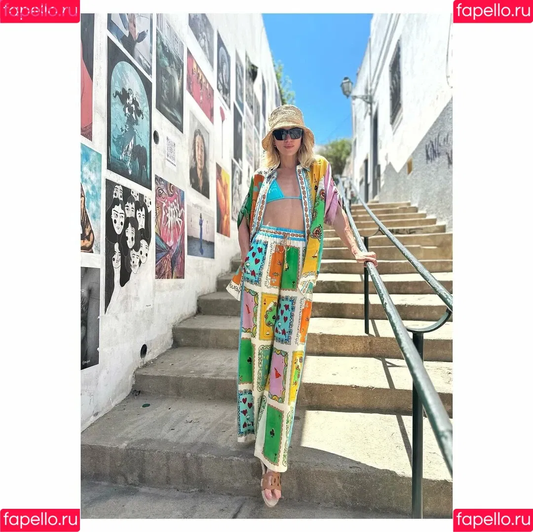 Shantel VanSanten / therealshantel Onlyfans Photo Gallery 