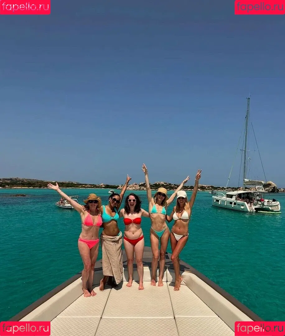 Shantel VanSanten / therealshantel Onlyfans Photo Gallery 