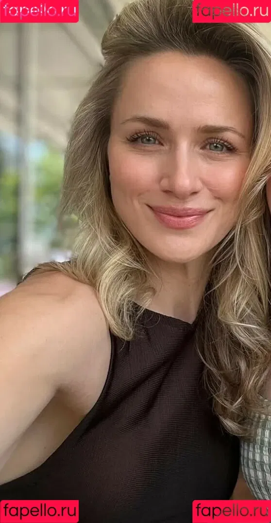 Shantel VanSanten / therealshantel Onlyfans Photo Gallery 