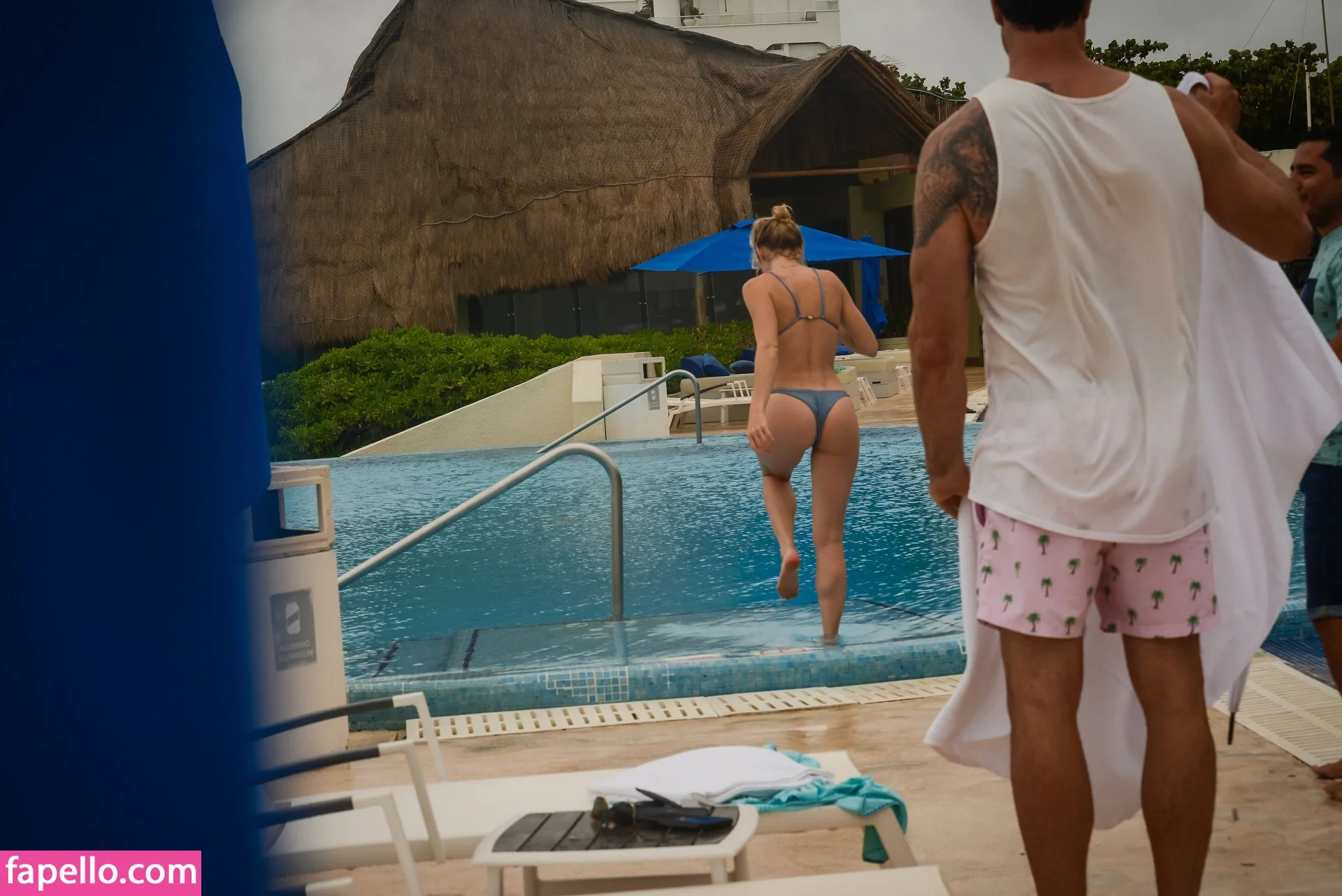 Shantel VanSanten / therealshantel Onlyfans Photo Gallery 