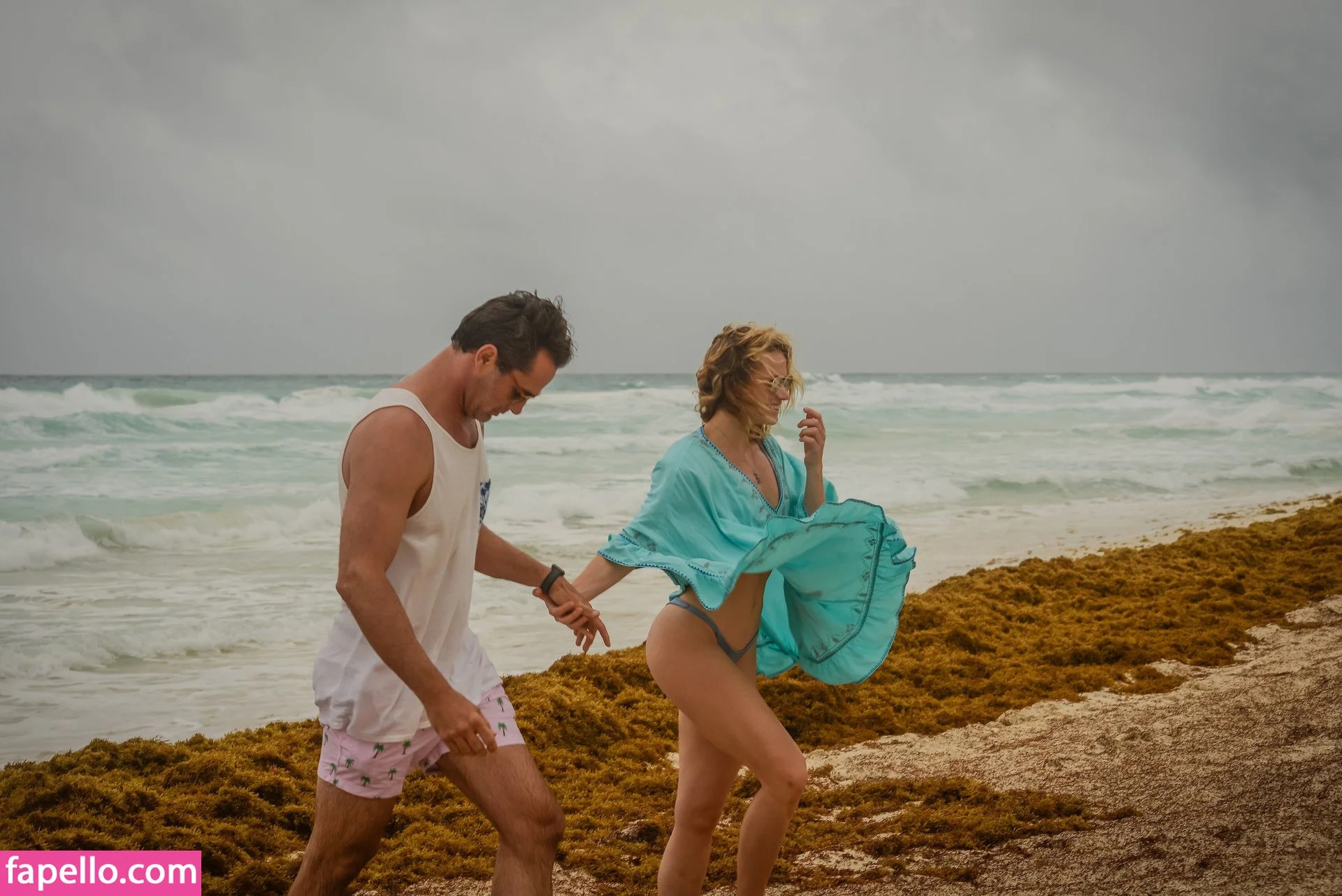 Shantel VanSanten / therealshantel Onlyfans Photo Gallery 