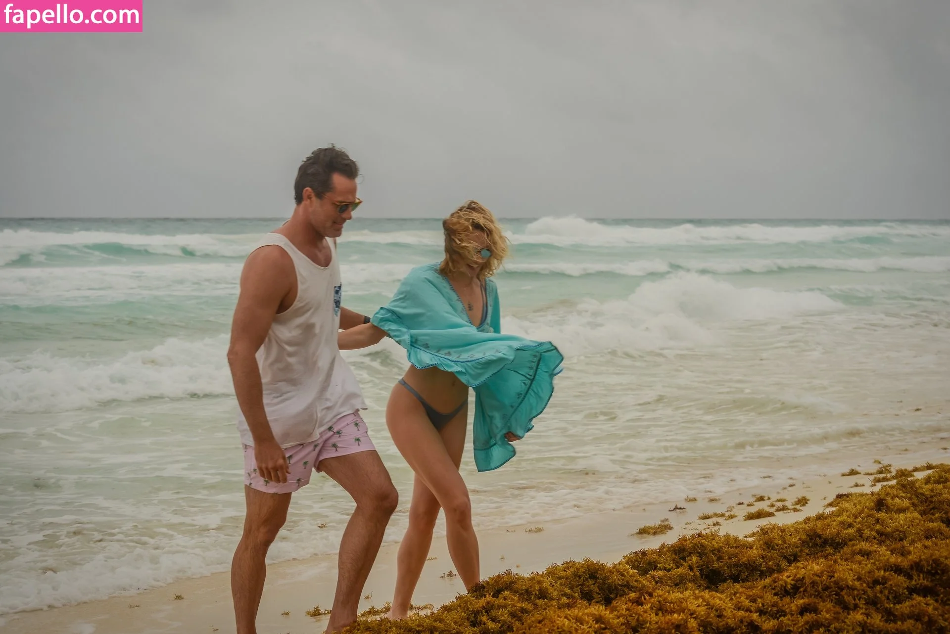 Shantel VanSanten / therealshantel Onlyfans Photo Gallery 