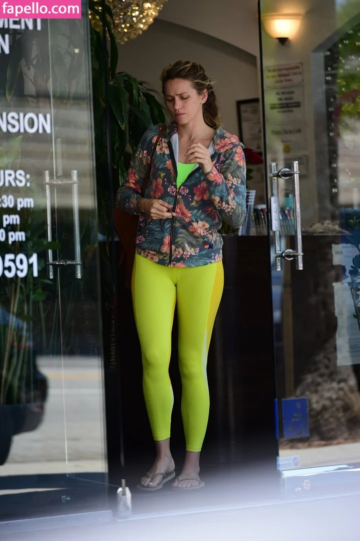 Shantel VanSanten / therealshantel Onlyfans Photo Gallery 