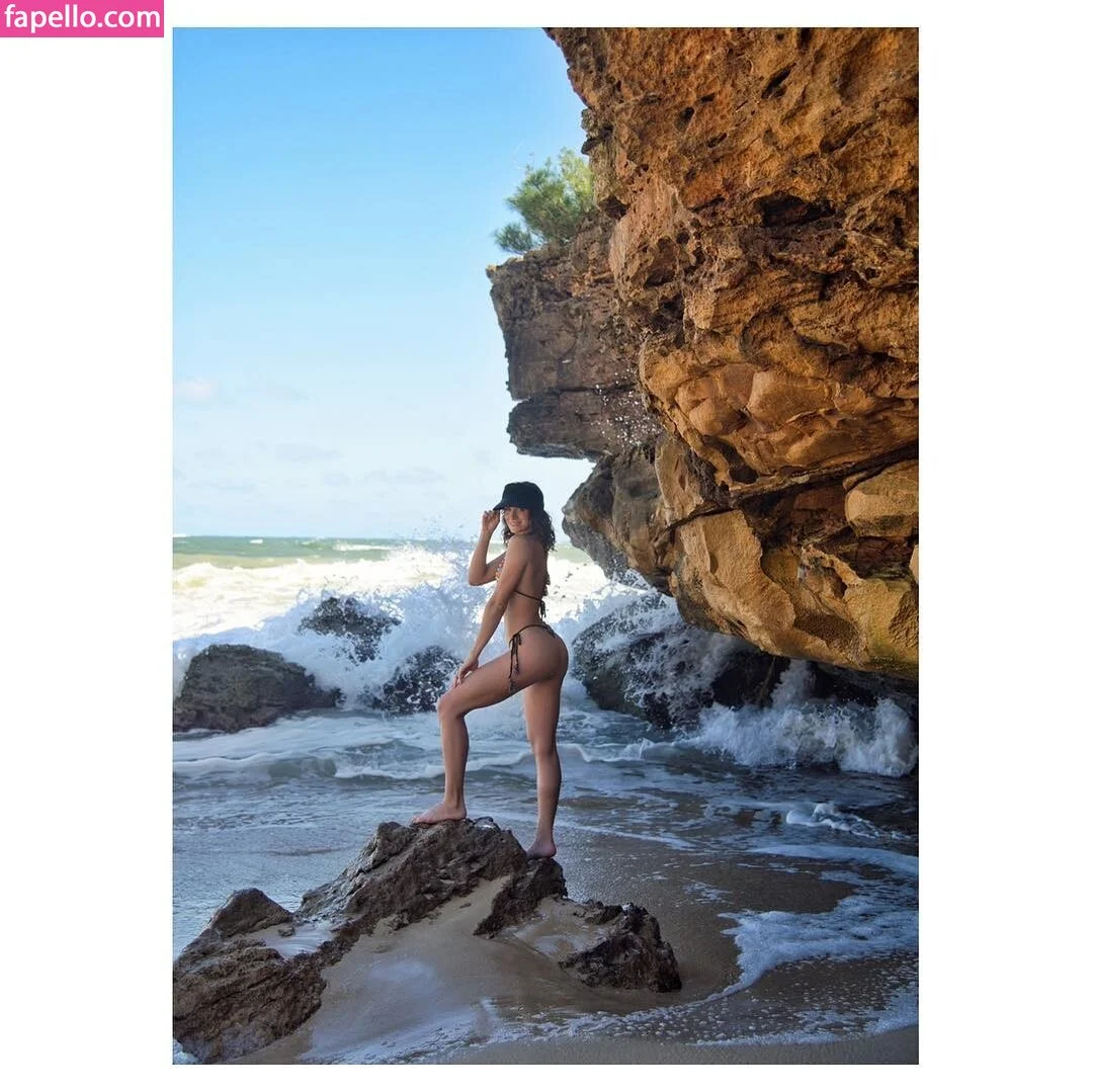 Shantel VanSanten / therealshantel Onlyfans Photo Gallery 