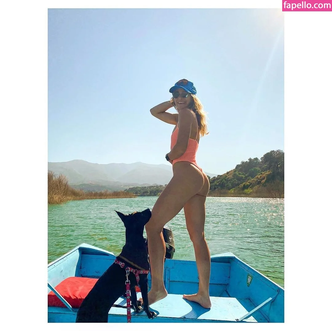 Shantel VanSanten / therealshantel Onlyfans Photo Gallery 