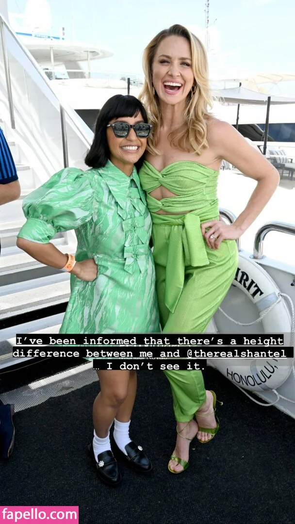 Shantel VanSanten / therealshantel Onlyfans Photo Gallery 