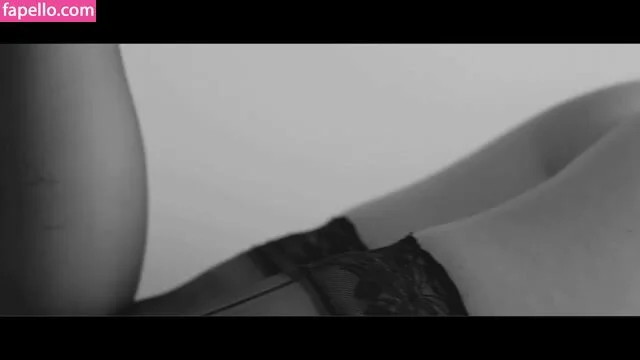 Shantel VanSanten / therealshantel Onlyfans Photo Gallery 