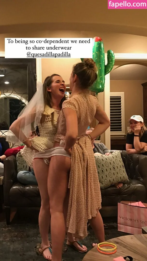 Shantel VanSanten / therealshantel Onlyfans Photo Gallery 