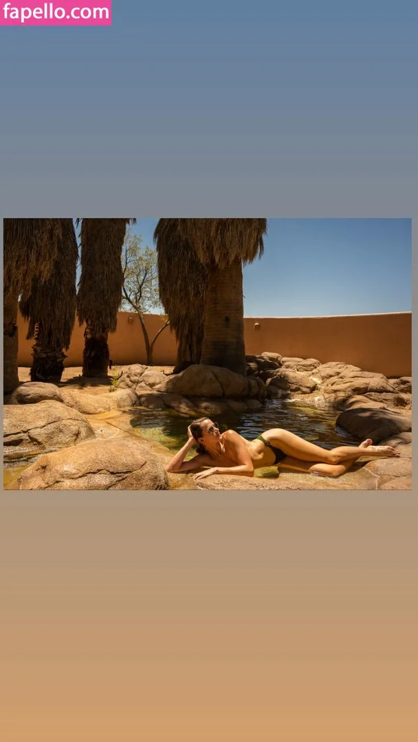 Shantel VanSanten / therealshantel Onlyfans Photo Gallery 