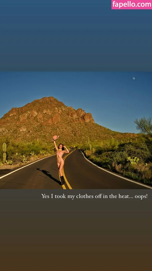 Shantel VanSanten / therealshantel Onlyfans Photo Gallery 