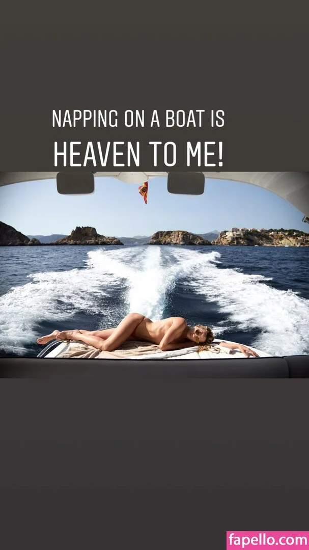 Shantel VanSanten / therealshantel Onlyfans Photo Gallery 