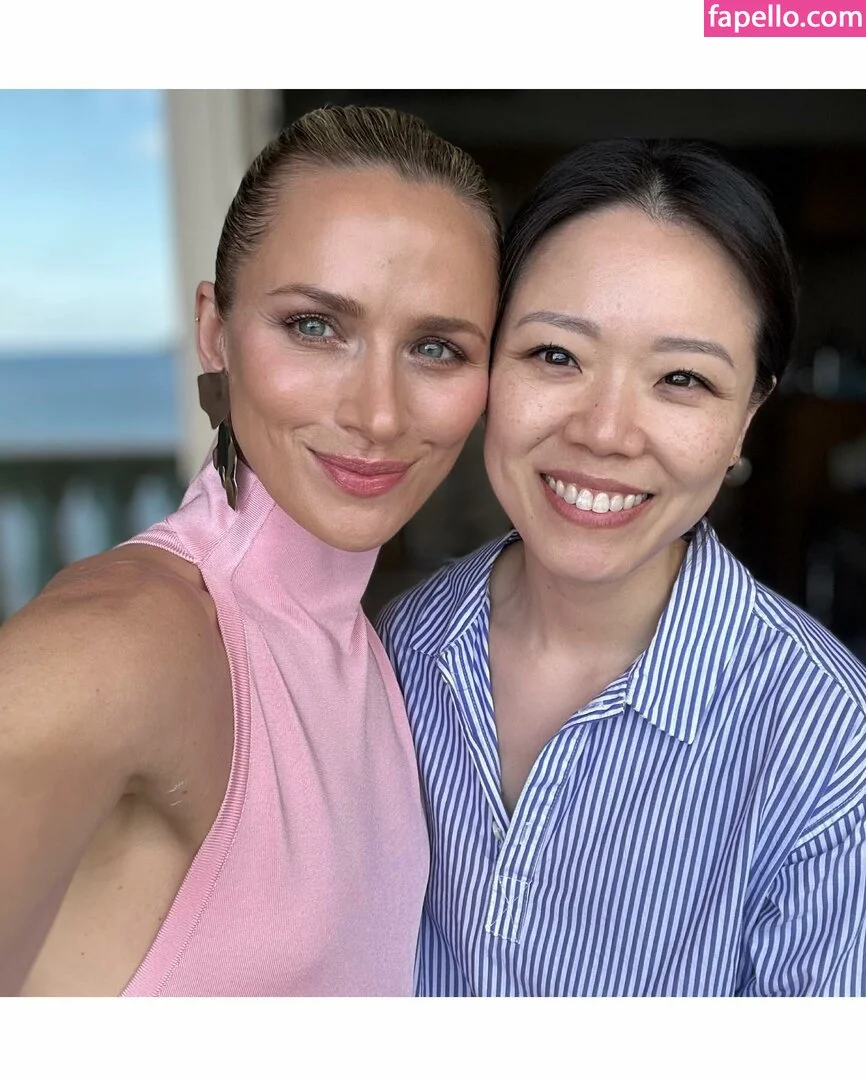 Shantel VanSanten / therealshantel Onlyfans Photo Gallery 