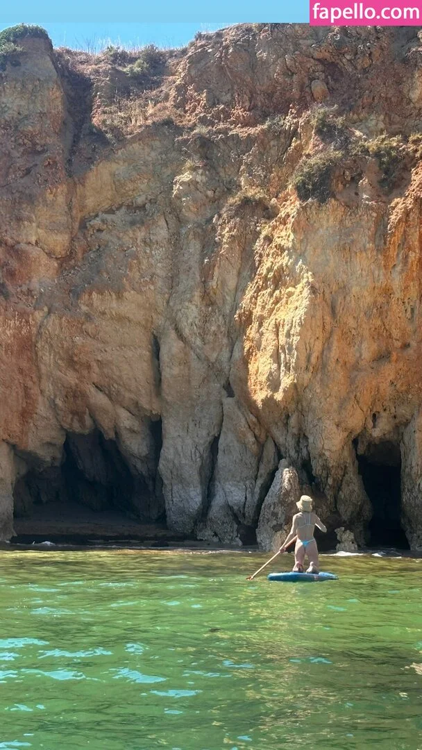 Shantel VanSanten / therealshantel Onlyfans Photo Gallery 