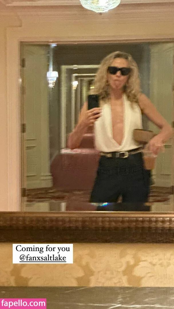 Shantel VanSanten / therealshantel Onlyfans Photo Gallery 