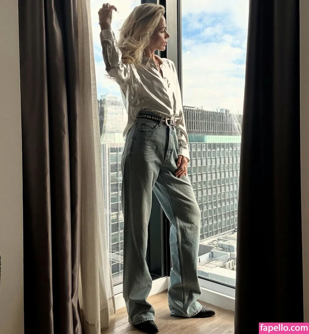 Shantel VanSanten / therealshantel Onlyfans Photo Gallery 