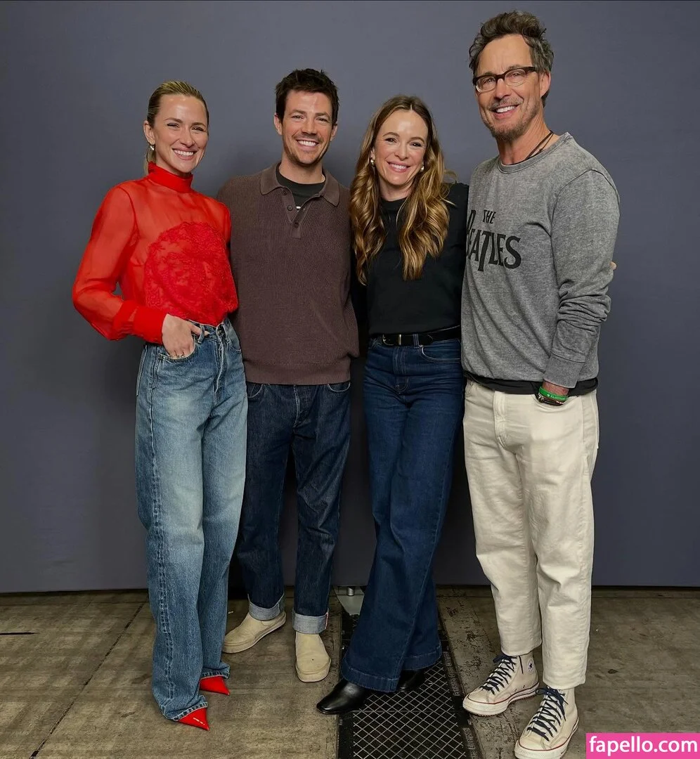 Shantel VanSanten / therealshantel Onlyfans Photo Gallery 