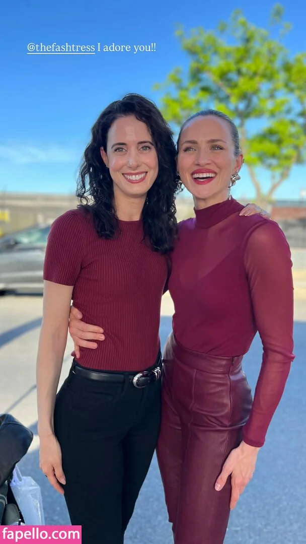 Shantel VanSanten / therealshantel Onlyfans Photo Gallery 