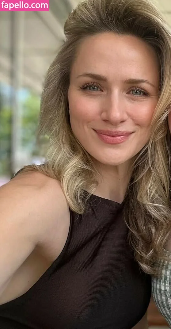 Shantel VanSanten / therealshantel Onlyfans Photo Gallery 