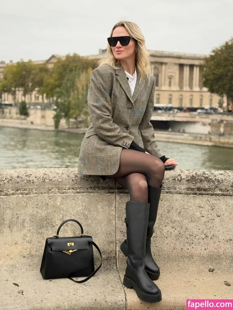 Shantel VanSanten / therealshantel Onlyfans Photo Gallery 