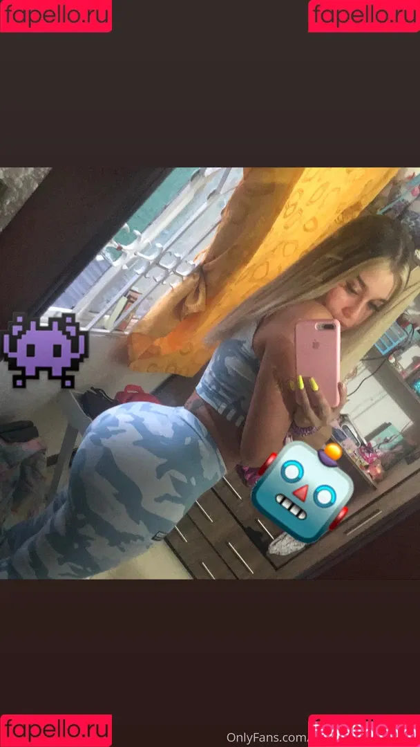 Kloe La Maravilla / https: / kloe_lamaravilla18 / kloemaravilla18 Onlyfans Photo Gallery 
