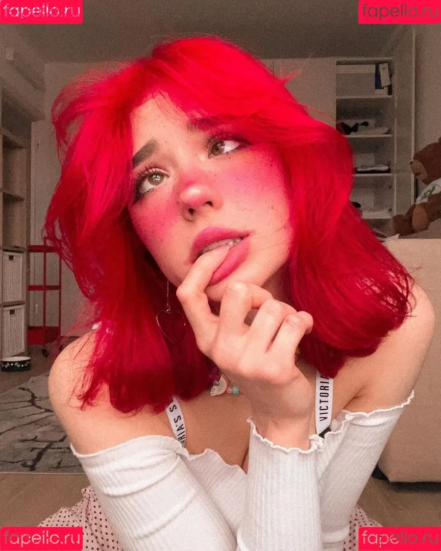 Flaffyx / Isa Maple Shengelia / cindydandois Onlyfans Photo Gallery 