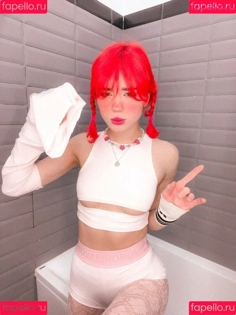 Flaffyx / Isa Maple Shengelia / cindydandois Onlyfans Photo Gallery 