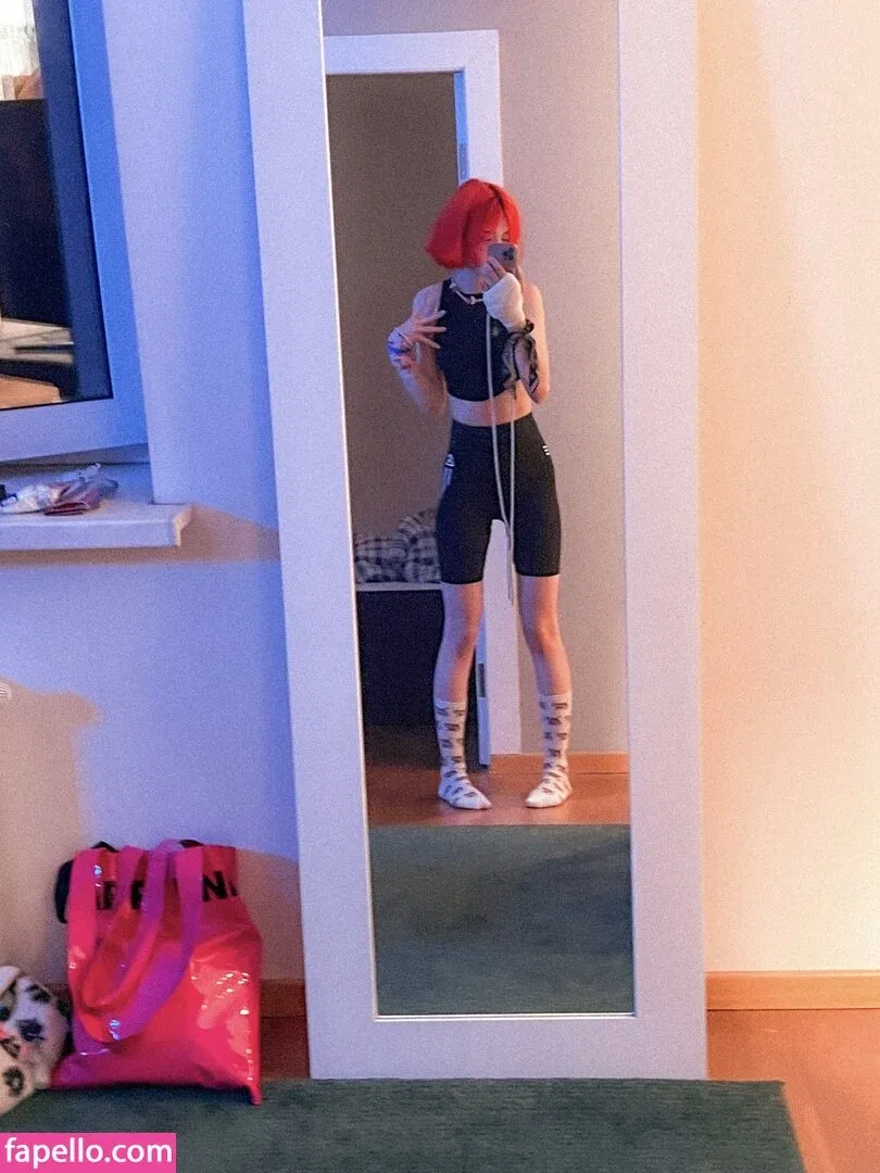 Flaffyx / Isa Maple Shengelia / cindydandois Onlyfans Photo Gallery 