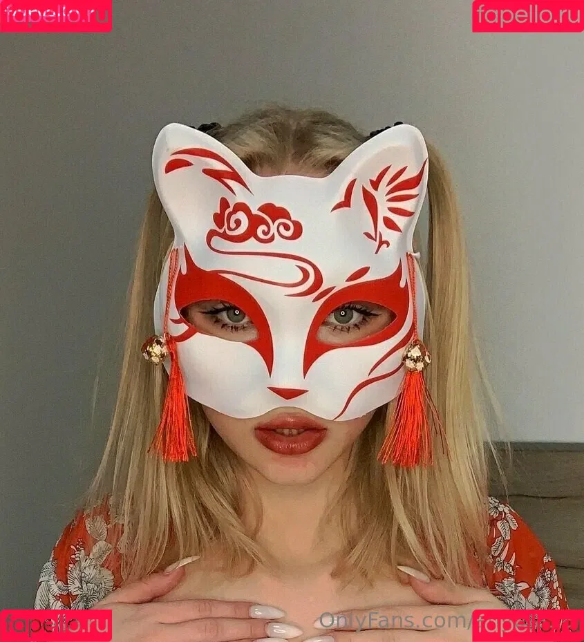 anyuta18 / anyuta18.04 Onlyfans Photo Gallery 