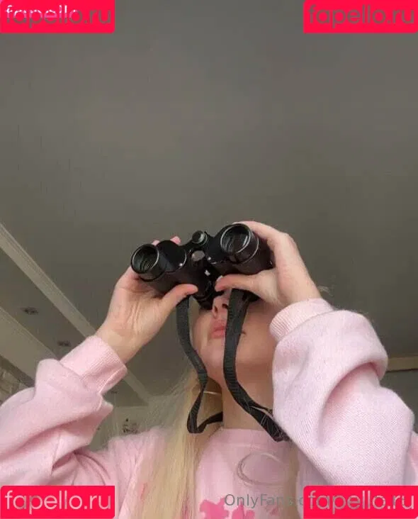 anyuta18 / anyuta18.04 Onlyfans Photo Gallery 