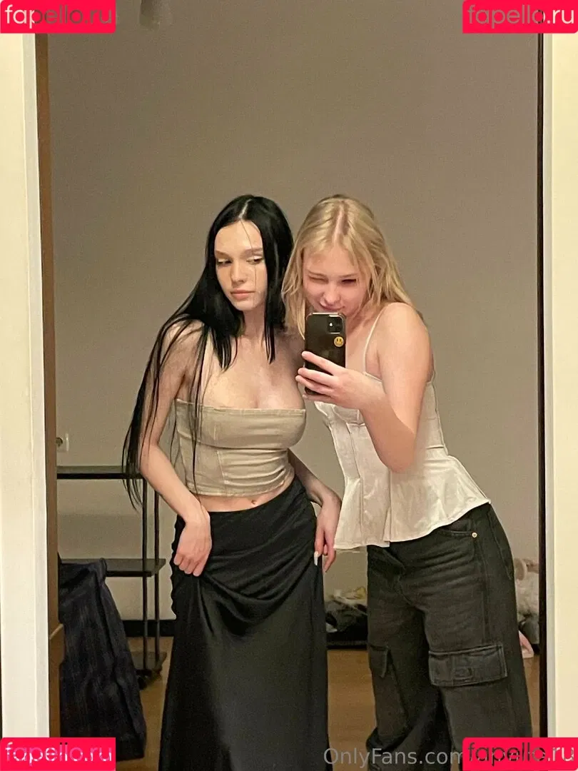 anyuta18 / anyuta18.04 Onlyfans Photo Gallery 