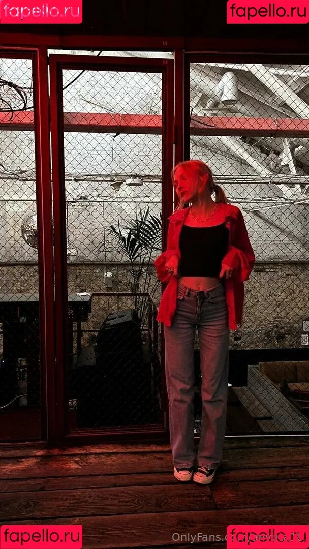 anyuta18 / anyuta18.04 Onlyfans Photo Gallery 