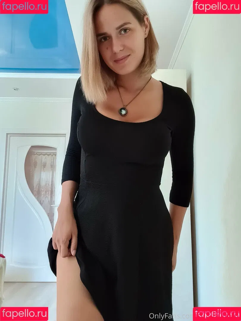 Anna Monik / anna_monik / anna_monik_life Onlyfans Photo Gallery 