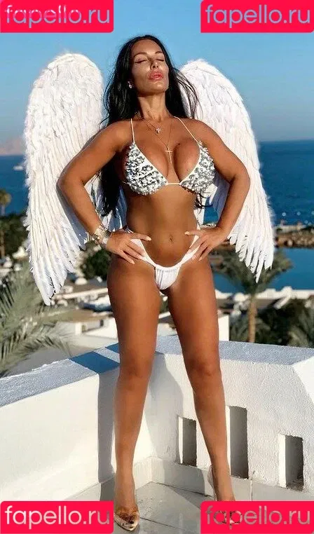 Silvia Iacucci / silvia_iacucci / silviaiacucci Onlyfans Photo Gallery 