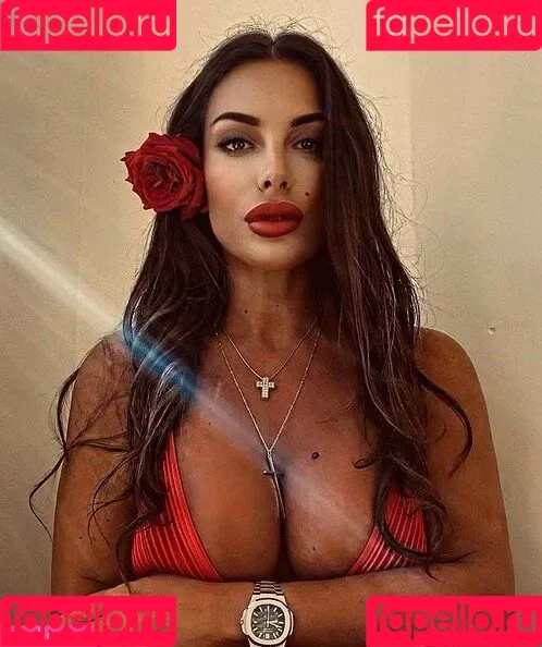 Silvia Iacucci / silvia_iacucci / silviaiacucci Onlyfans Photo Gallery 