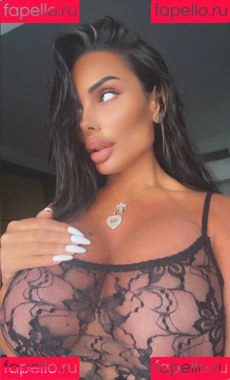 Silvia Iacucci / silvia_iacucci / silviaiacucci Onlyfans Photo Gallery 