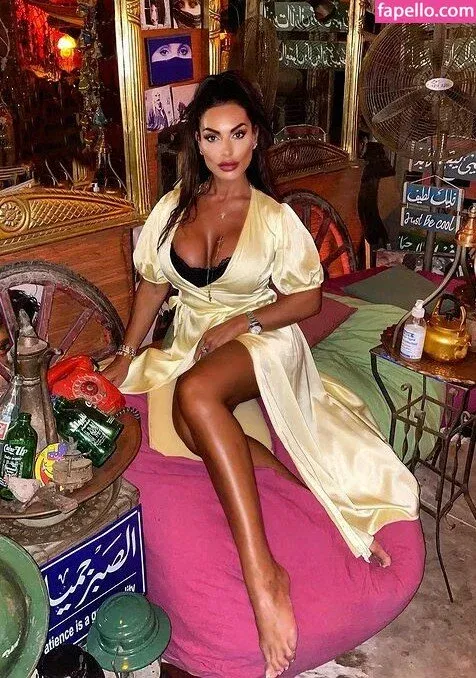 Silvia Iacucci / silvia_iacucci / silviaiacucci Onlyfans Photo Gallery 