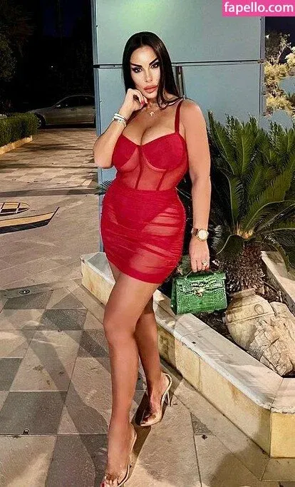 Silvia Iacucci / silvia_iacucci / silviaiacucci Onlyfans Photo Gallery 